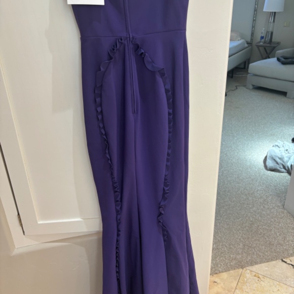 Greta Constantine Canadian. Designer gown - Picture 3 of 7